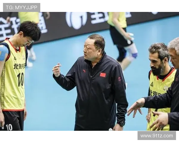 北京排球队技术争议引发热议球迷专家各抒己见探讨战术与表现