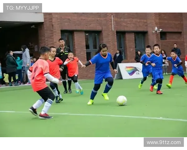 足球明星余心悦的成长之路与辉煌成就揭秘 足球明星余心悦的成长之路与辉煌成就揭秘