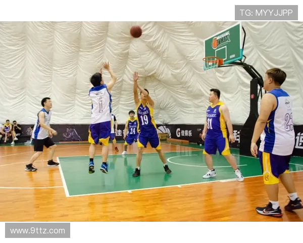 成都篮球队在奥运会上的精彩配合与团队精神展现分析 成都篮球队在奥运会上的精彩配合与团队精神展现分析