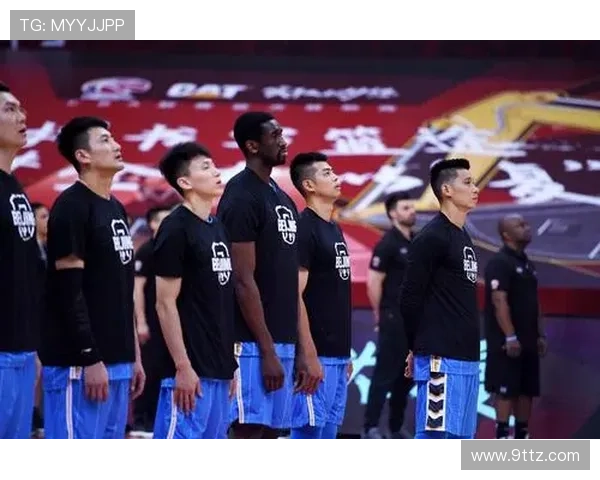 深入探讨北京篮球队团队协作的优势与不足之处分析 深入探讨北京篮球队团队协作的优势与不足之处分析