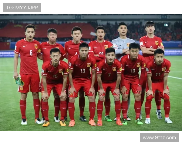 西安足球队在洲际杯中的团队协作表现分析与点评 西安足球队在洲际杯中的团队协作表现分析与点评