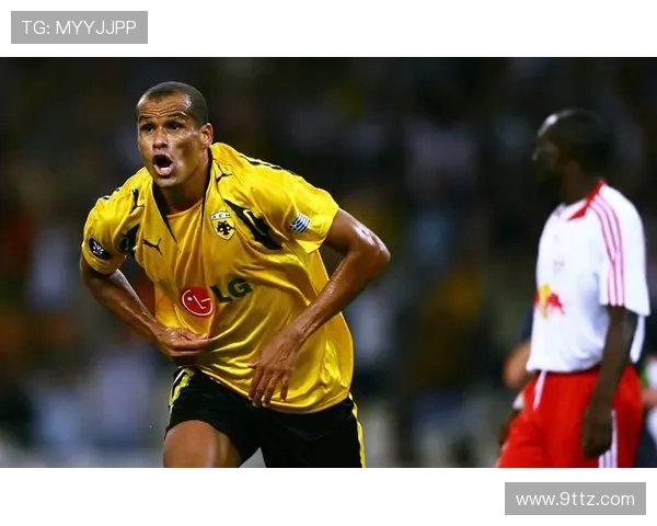 多胡子的足球明星如何在绿茵场上展现独特魅力与风采